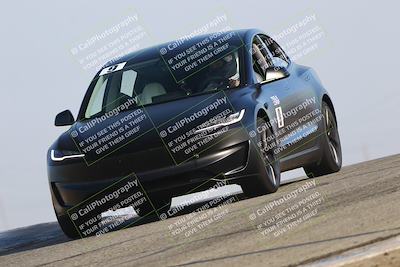 media/Oct-19-2025-Speed Ventures (Sun) [[a6e7fe67be]]/TC B/Session 1 (Grapevine)/